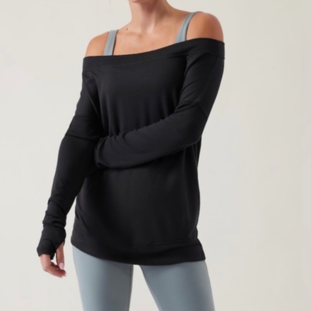 ATHLETA - Off shoulder black sweater - Small